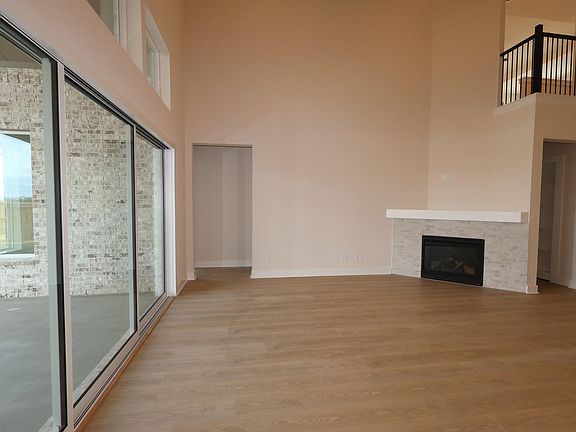 7th image of this home