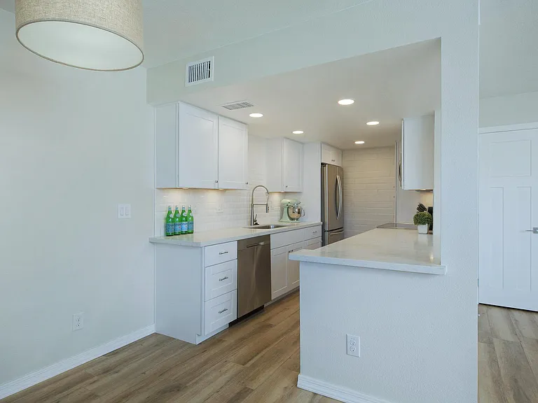 948 S Alma School Rd #83 — Photo 10