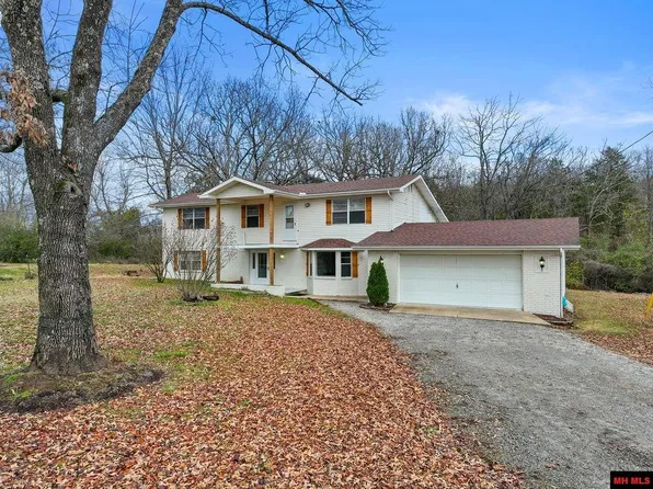 212 County Road 390, Mountain Home, AR 72653