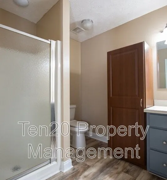 11036 Lee Road 240 — Photo 10
