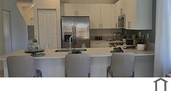 3 bed, 1535 sqft, $2,790 — Photo 4