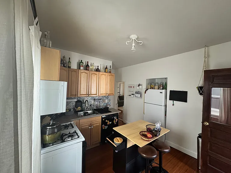 58 Brookside Ave #3 — Photo 3