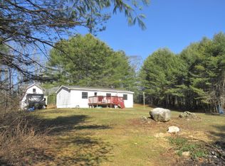 83 Valley St, Thomaston, ME 04861