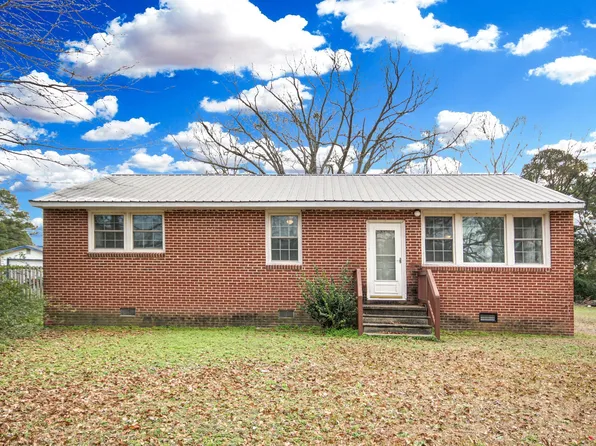 932 Old State Highway 111, Goldsboro, NC 27534