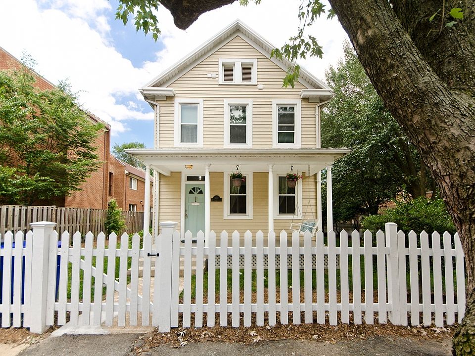 For Sale: 1101 North Taylor Street, Arlington, VA 22201