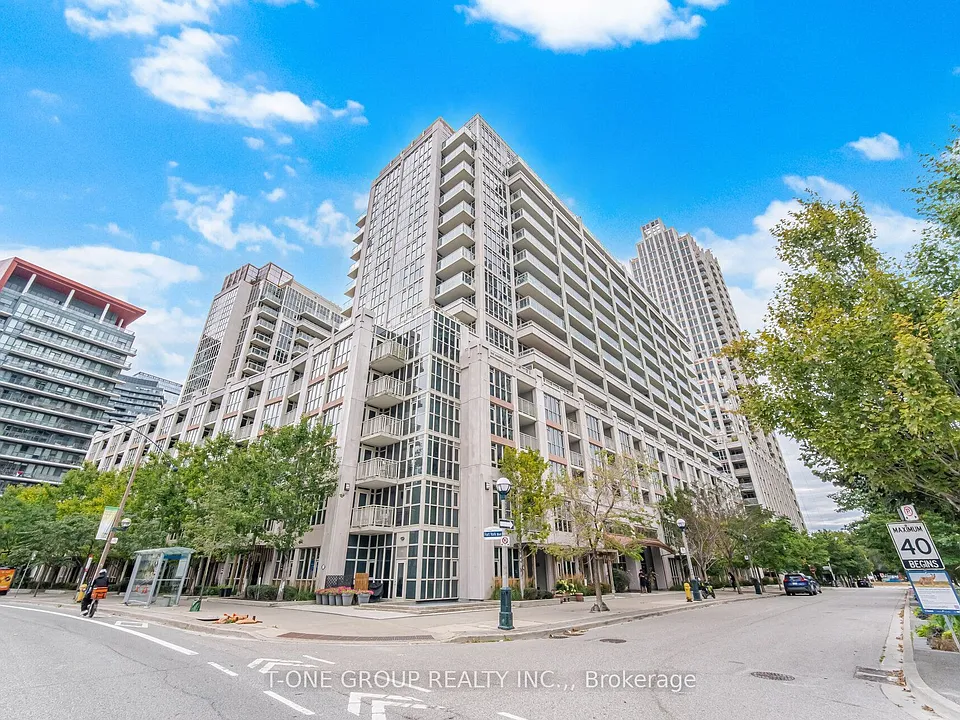 35 Bastion St #1213