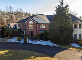 1146 Stump Rd, North Wales, PA 19454