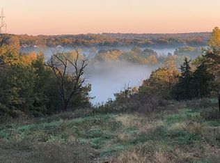 2855 W Woodie Proctor Rd #R, Columbia, MO 65203