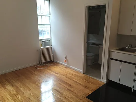 Rented by Sky Management | media 24