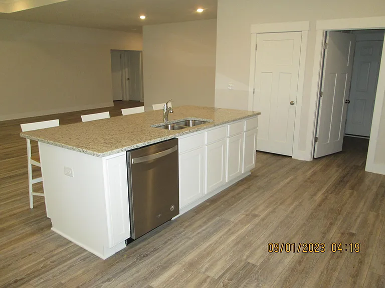 10969 Coues Dr — Photo 8