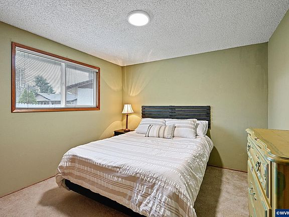 4th image of 1500 Carobelle Ct