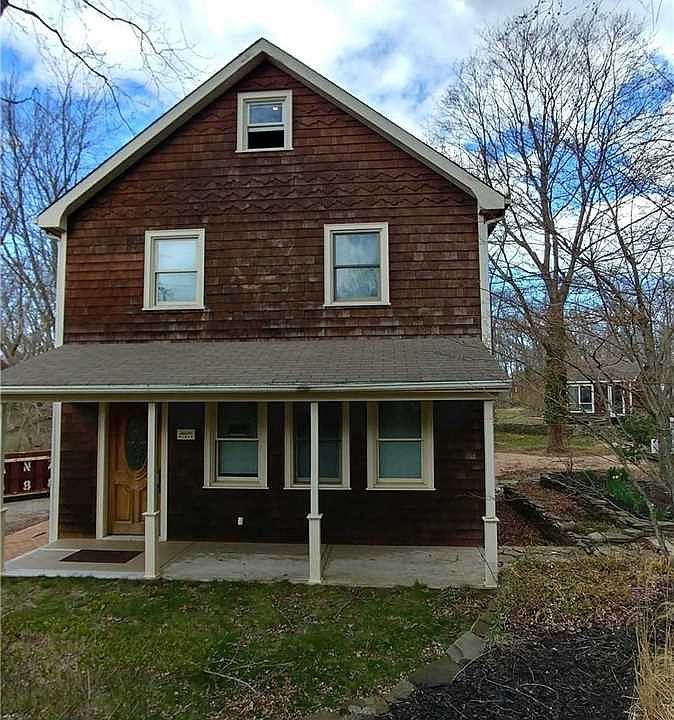 1st image of 158 8th St