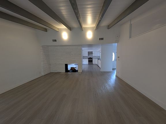 5th image of 12921 Gabbett Dr