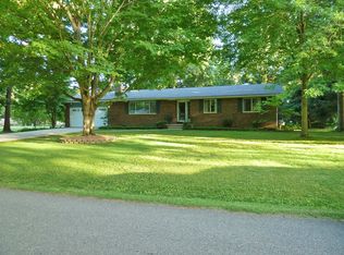 19 Sunset Ln, The Plains, OH 45780