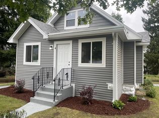 4 Blue Bell Rd, Worcester, MA 01606