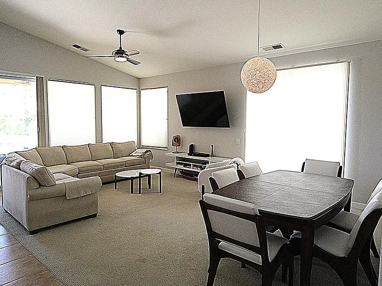67361 N Laguna Dr — Photo 39