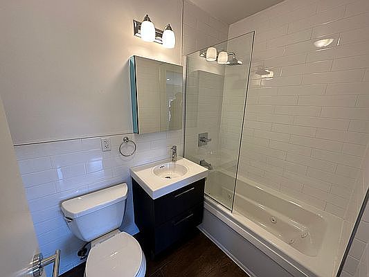 4th image of 477 Putnam Ave Floor 3