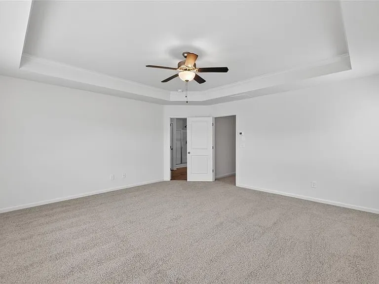5524 Garens Way — Photo 20