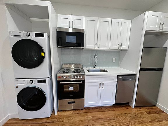 2nd image of 152 Sherman Ave APT 58