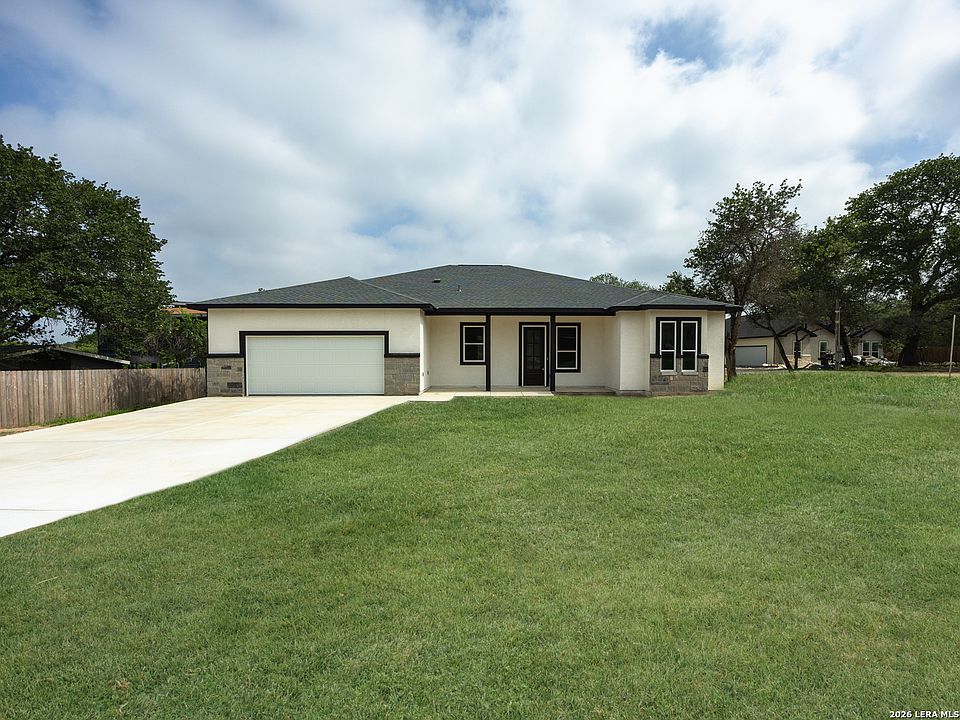 1st image of 4807 BLUE BEECH DR