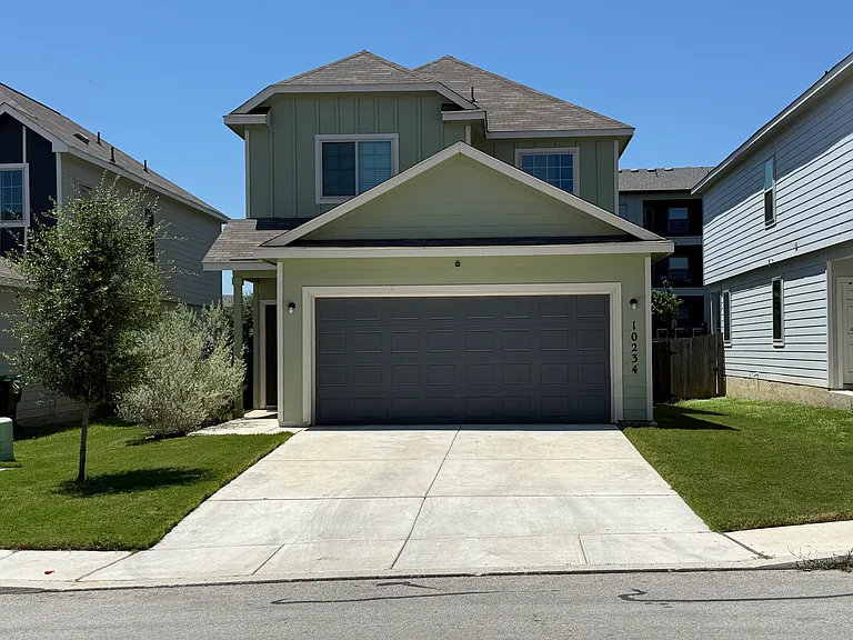 10234 Melissa Ranch Blvd — Photo 1