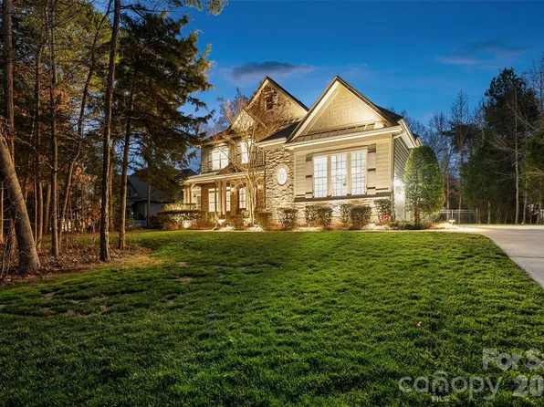 6051 Hemby Rd, Weddington, NC 28104