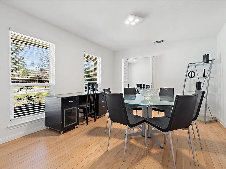 6906 One Oak Rd — Photo 13