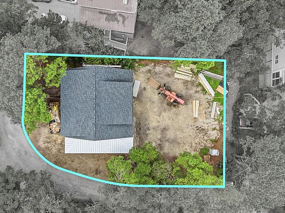 3rd image of 59 Hook Dr.