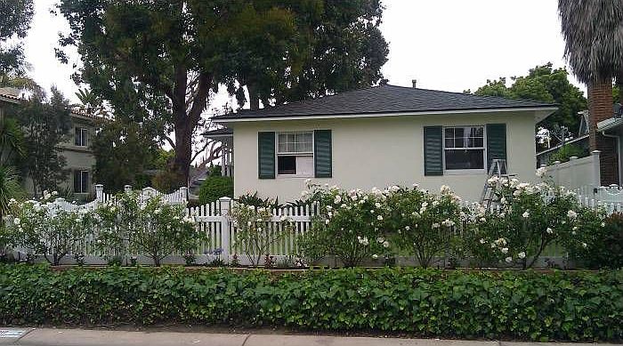 2nd image of 1213 Elm Ave