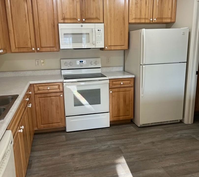 Maison de la Trace Apartments - 912 W Loire Ct Peoria IL | Zillow