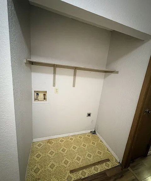 415 Colleen Dr — Photo 14