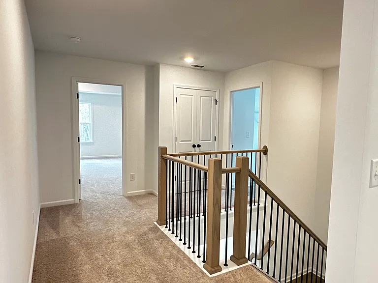 54 Mayfair St — Photo 21