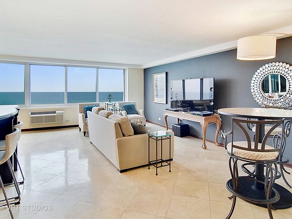 3rd image of 1440 N Lake Shore Dr APT 28A