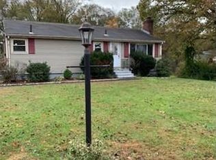 4 Still Dr, Hudson, MA 01749