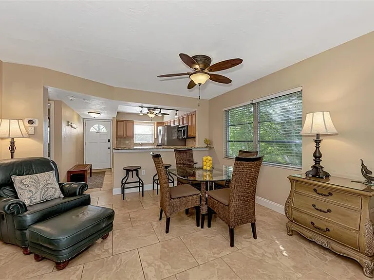 116 Vista Hermosa Cir #210C — Photo 14