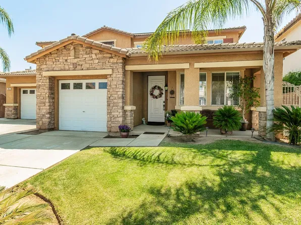 954 Pinewood Ave, Sanger, CA 93657