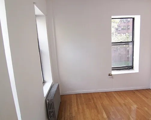 Rented by City Prime Realty | media 16