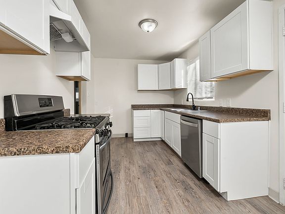 4th image of 4184 Cornelia Way