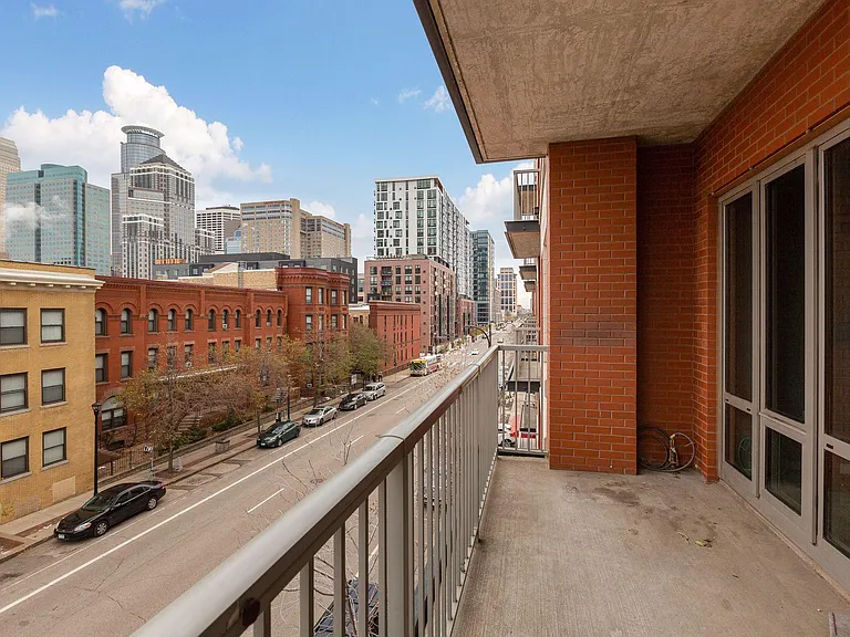 929 Portland Ave #306 — Photo 7