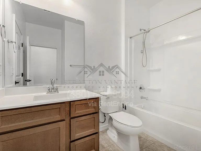 4394 N 197th Dr — Photo 18