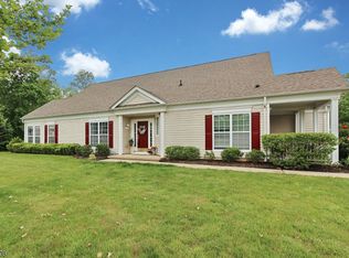 289 Blairsden Ct, Somerset, NJ 08873