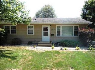 1717 Seminole Ave NW, Cedar Rapids, IA 52405