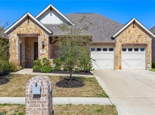 1634 Lost Pines Ln, Garland, TX 75040