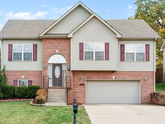 2nd image of 661 Foxfield Dr