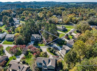 330 Kiyuga Way, Loudon, TN 37774