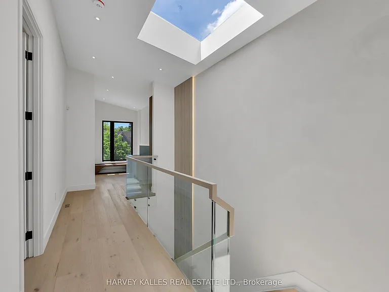 172 Cameron Ave — Photo 23