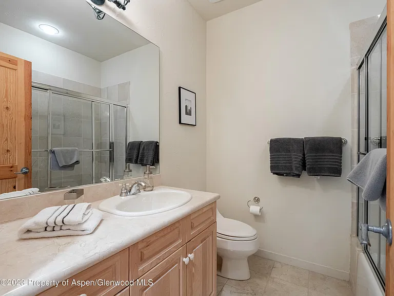 40 Maple Ridge Ln — Photo 28
