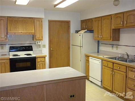 All appliances are included.