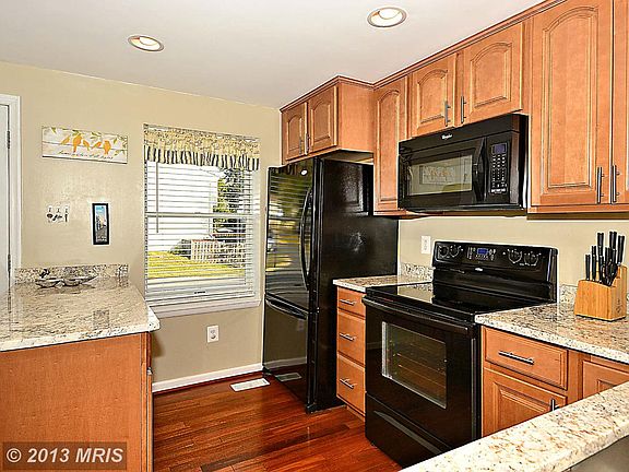 4th image of 5367 Harbor Court Dr