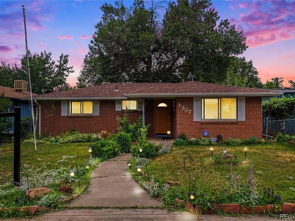 1337 Sharpe Place, Longmont, CO 80501